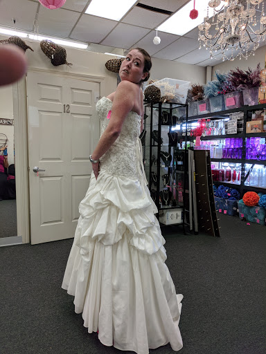 Bridal Shop «Bride To Be Consignment», reviews and photos, 8925 Penn Ave S, Bloomington, MN 55431, USA