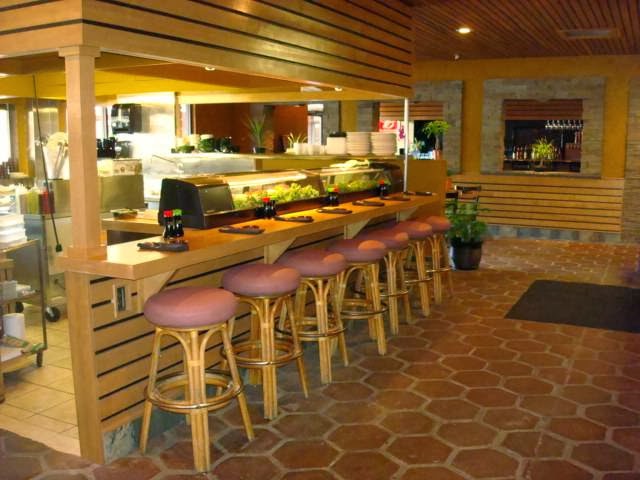 MOMO SUSHI & GRILL 97035