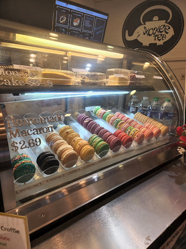 Shopping Mall «Fair City Mall», reviews and photos, 9650 Main Street, Fairfax, VA 22031, USA