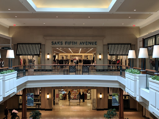 Department Store «Saks Fifth Avenue», reviews and photos, 1350 Polaris Pkwy, Columbus, OH 43240, USA