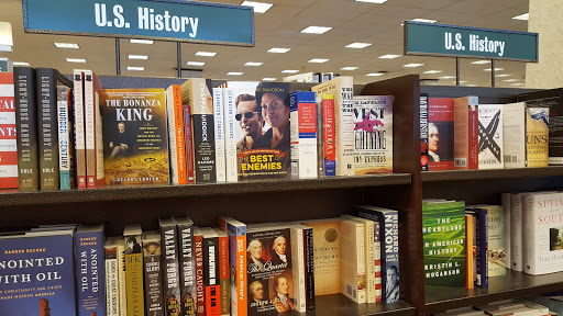 Book Store «Barnes & Noble», reviews and photos, 3454 Erie Blvd E, Syracuse, NY 13214, USA