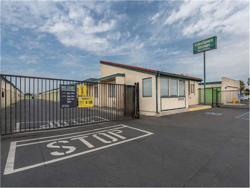 Self-Storage Facility «Extra Space Storage», reviews and photos, 250 N Cota St, Corona, CA 92880, USA