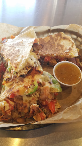 Mexican Restaurant «QDOBA Mexican Eats», reviews and photos, 301 S Main St #100, Royal Oak, MI 48067, USA