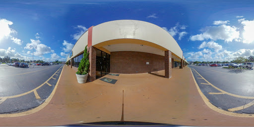 Gym «Zone Health and Fitness», reviews and photos, 524 S Pine Ave, Ocala, FL 34471, USA