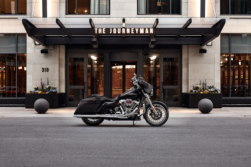 Harley-Davidson Dealer «Santa Clarita Harley-Davidson», reviews and photos, 21130 Centre Pointe Pkwy, Santa Clarita, CA 91350, USA