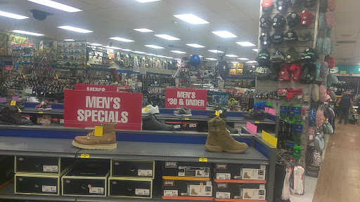Sporting Goods Store «Big 5 Sporting Goods», reviews and photos, 4701 Century Blvd, Pittsburg, CA 94565, USA