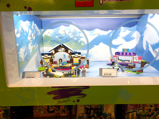 Toy Store «The LEGO Store», reviews and photos, 55 W County Center Dr, Des Peres, MO 63131, USA