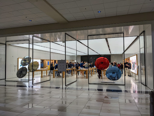 Shopping Mall «Crossgates Mall», reviews and photos, 1 Crossgates Mall Rd, Albany, NY 12203, USA