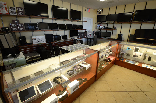 Pawn Shop «Pawn in Private», reviews and photos, 1741 E Central Rd, Arlington Heights, IL 60005, USA