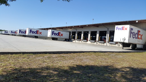 Mailing Service «FedEx Freight», reviews and photos, 1850 E Landstreet Rd, Orlando, FL 32824, USA