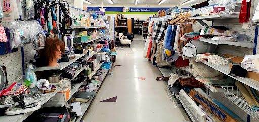 Thrift Store «Goodwill», reviews and photos, 14500 15th Ave NE, Shoreline, WA 98155, USA
