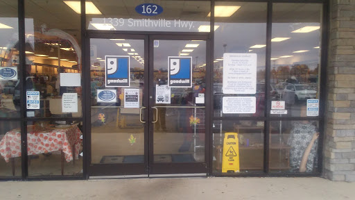 Thrift Store «Goodwill Store Mcminnville», reviews and photos