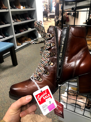 Shoe Store «Schuler Shoes: Saint Louis Park», reviews and photos, 5201 Excelsior Blvd, St Louis Park, MN 55416, USA