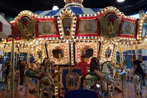 Carousel Room image