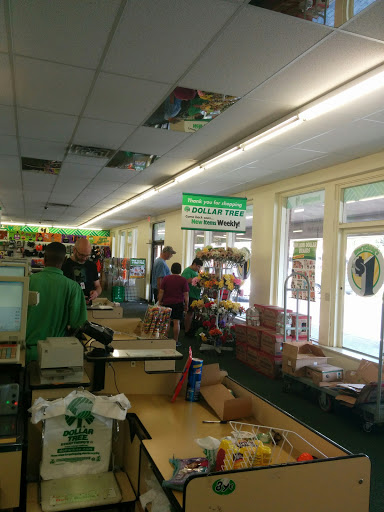 Dollar Store «Dollar Tree», reviews and photos, 1014 Westport Rd, Kansas City, MO 64111, USA