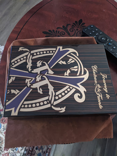 Tobacco Shop «Broadleaf Tobacco», reviews and photos, 487 Ritchie Hwy #101, Severna Park, MD 21146, USA