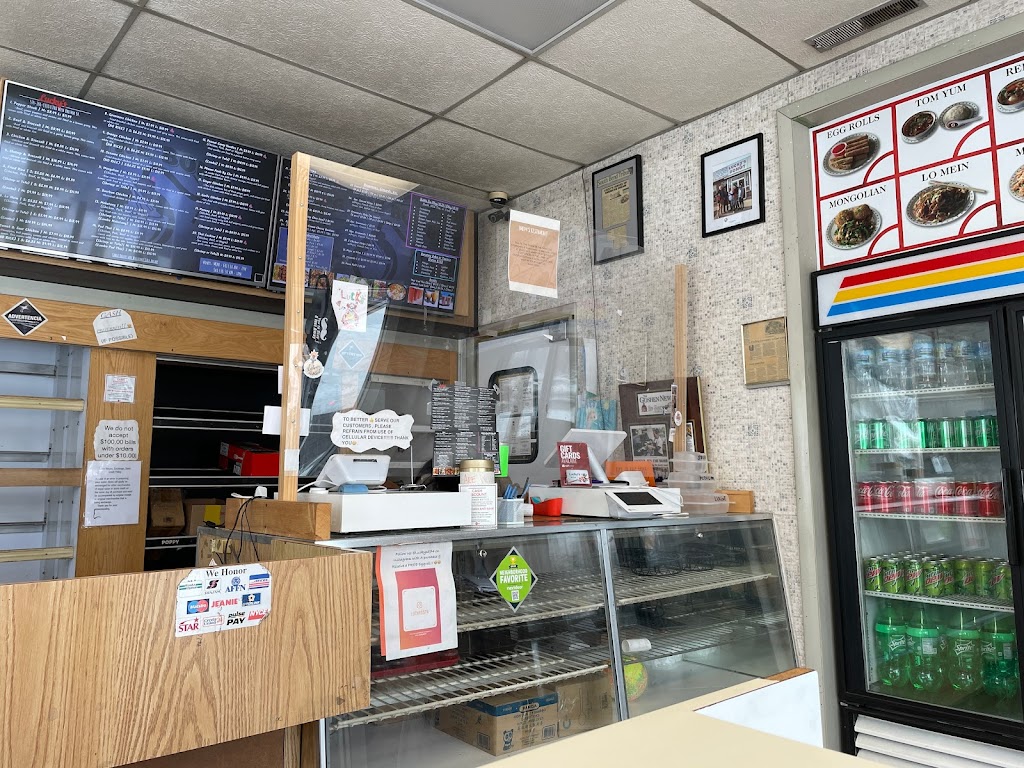 Lucky's Donuts 46516