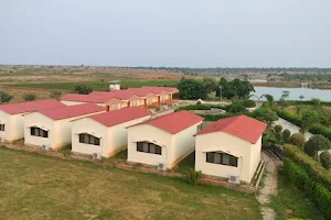 Prakritiveda Wellness Resort image