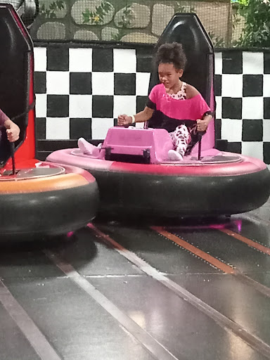 Amusement Center «Grand Slam Family Fun Center», reviews and photos, 2941 Coon Rapids Blvd NW, Coon Rapids, MN 55433, USA