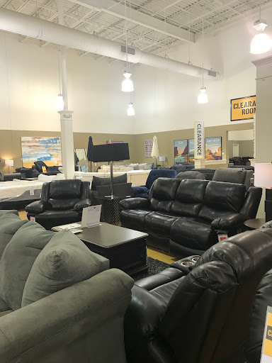 Furniture Store «American Signature Furniture», reviews and photos, 15018 N Dale Mabry Hwy, Tampa, FL 33618, USA