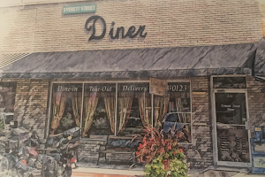 Everett Street Diner image