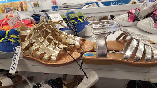 Clothing Store «Ross Dress for Less», reviews and photos, 150 S Abilene St, Aurora, CO 80012, USA