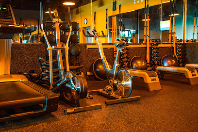 Orangetheory Fitness - 223 Rice Lake Square, Wheaton, IL 60189