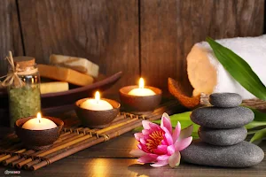 Spa Massage Phan Thiết MỘC NHIÊN - Trị Liệu Đau Cổ Vai Gáy & Foot massage Mũi Né image