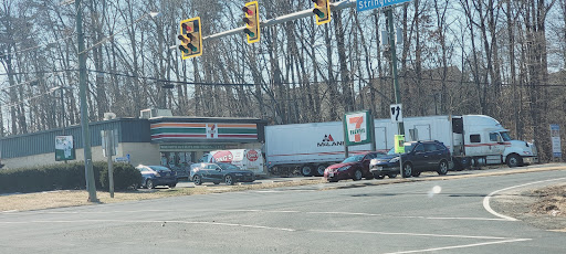 Convenience Store «7-Eleven», reviews and photos, 13305 Lee Hwy, Centreville, VA 20121, USA