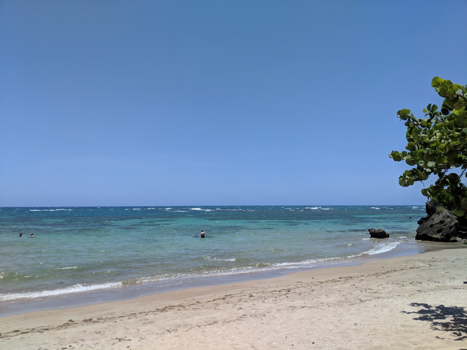 Foto de Playa Serenity con muy limpio nivel de limpieza