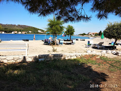 Sutomiscica beach'in fotoğrafı ve yerleşim