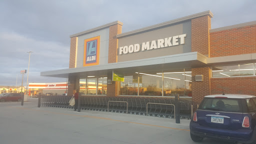 Grocery Store «ALDI», reviews and photos, 108 S 5th St, Ames, IA 50010, USA