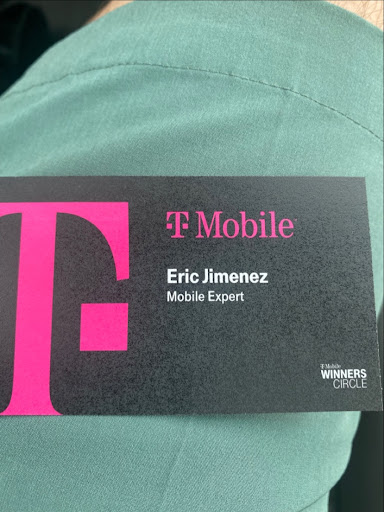 Cell Phone Store «T-Mobile», reviews and photos, 12435 Limonite Ave Suite 550, Mira Loma, CA 91752, USA
