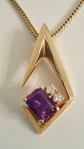 Jewelry Designer «Crown Jewelers», reviews and photos, 8972 SE Sunnyside Rd, Clackamas, OR 97015, USA