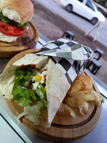 Danienriquefoodtruck - Restaurante