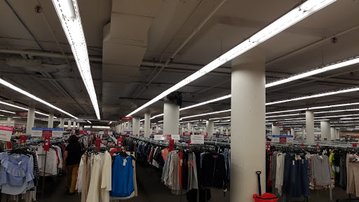 Clothing Store «Burlington Coat Factory», reviews and photos, 22835 Victory Blvd, West Hills, CA 91307, USA