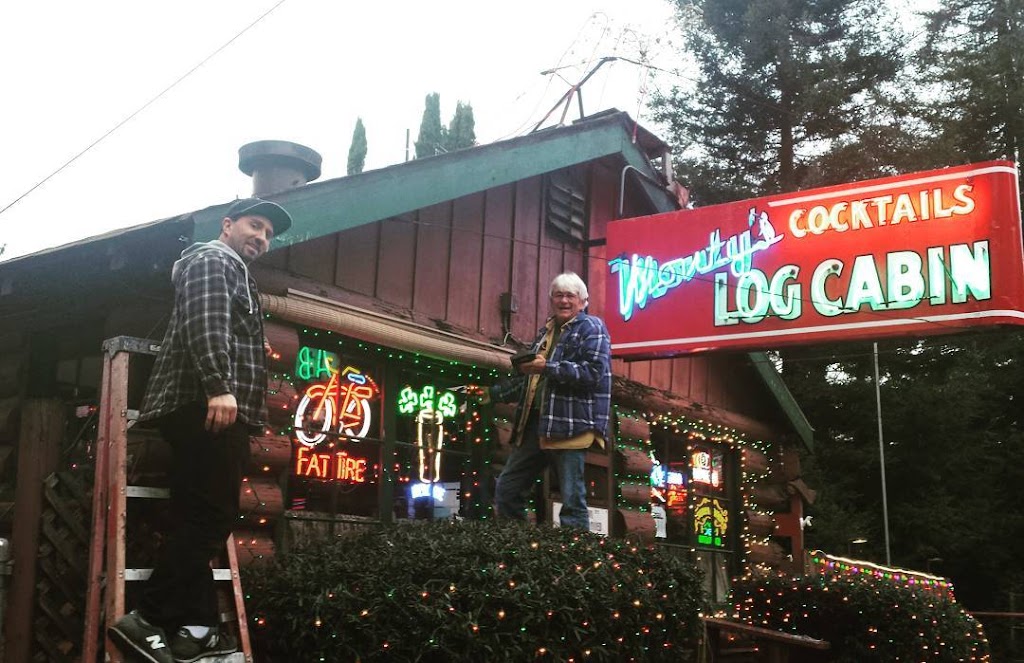 Monty's Log Cabin Felton, CA 95018, Reviews, Hours & Contact