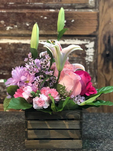 Florist «Stockbridge Florist & Gifts», reviews and photos, 118 N Berry St, Stockbridge, GA 30281, USA