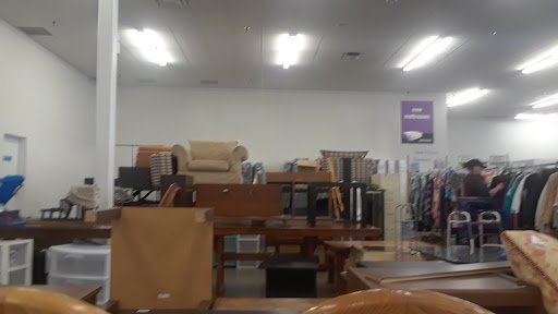 Thrift Store «Buckeye Goodwill Retail Store & Donation Center», reviews and photos