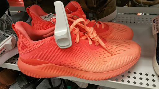 Shopping Mall «Southroads Shopping Center», reviews and photos, 5211 E 41st St, Tulsa, OK 74135, USA