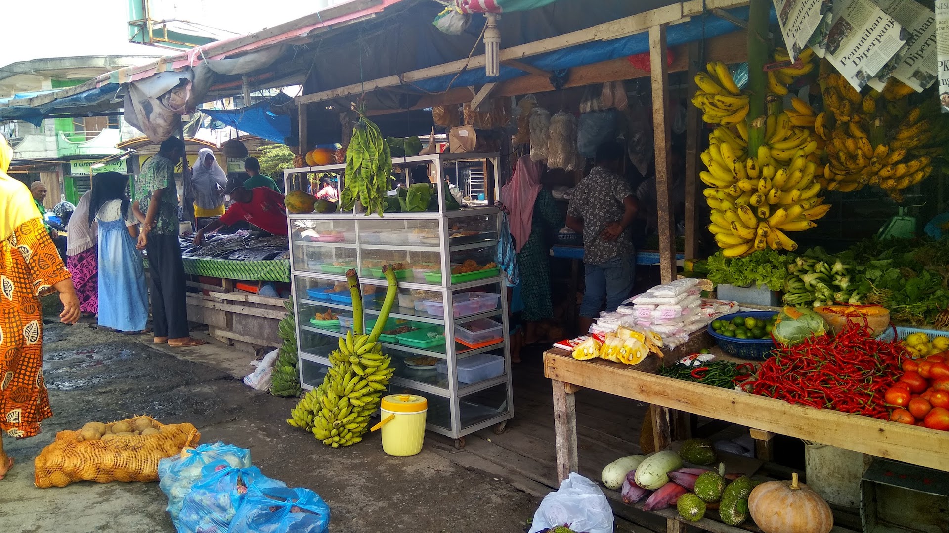Traditional Market (pasar Rakyat) Photo