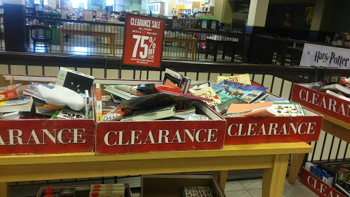 Barnes & Noble image