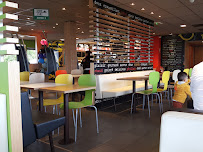Atmosphère du Restauration rapide McDonald's à Valserhône - n°10