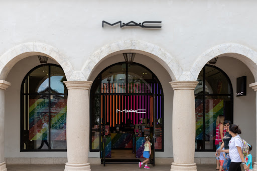 Cosmetics Store «MAC Cosmetics», reviews and photos, 1530 Buena Vista Dr #1b, Lake Buena Vista, FL 32830, USA