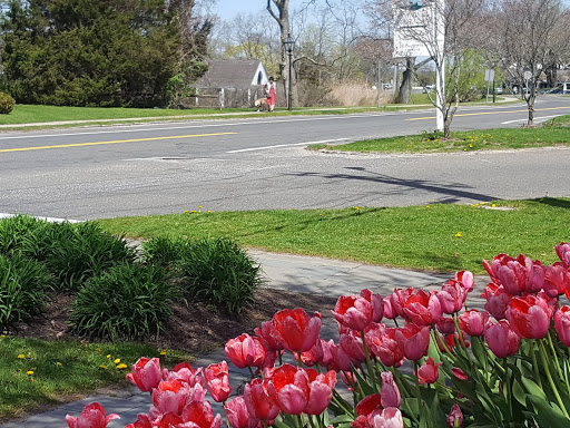 Shopping Mall «Stony Brook Village Center», reviews and photos, 111 Main St, Stony Brook, NY 11790, USA