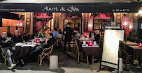 Atmosphère du Restaurant asiatique La Guinguette du Tigre à Antibes - n°19