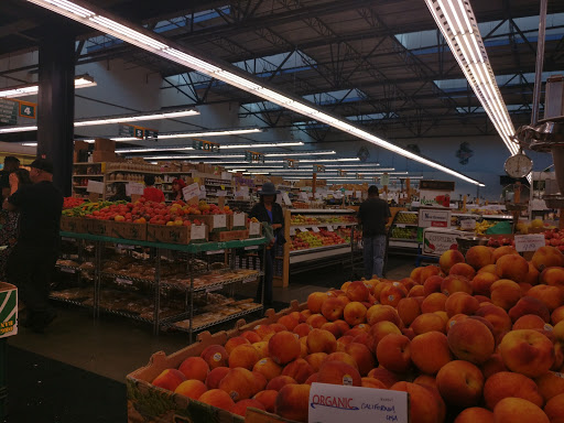 Supermarket «Berkeley Bowl West», reviews and photos, 920 Heinz Ave, Berkeley, CA 94710, USA