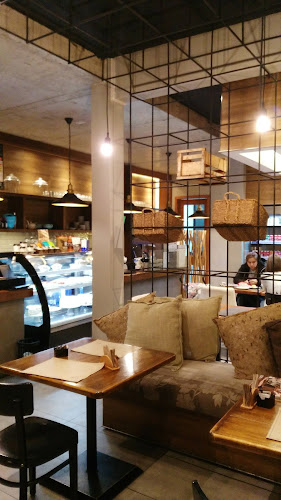 Simple Bakery & CoffeShop - Cafetería