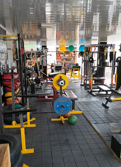 RM POWERLIFTING GYM