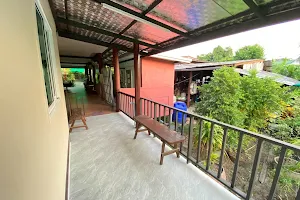 Bang Nam Phueng Homestay image